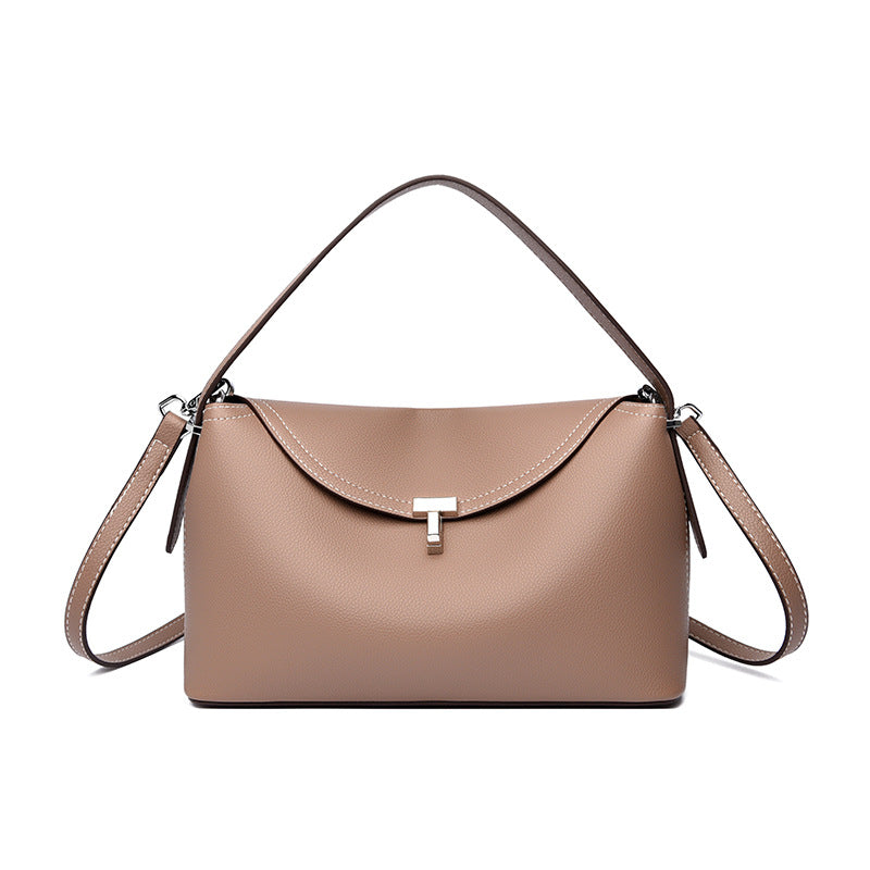 Women's Capacity Retro Commuter High Sense Fashion Underarm Shoulder Bags