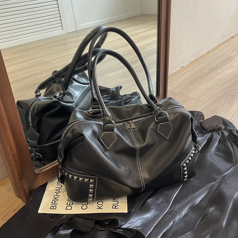 Attractive Women's Large Capacity Fashion Rivet Tote Bag