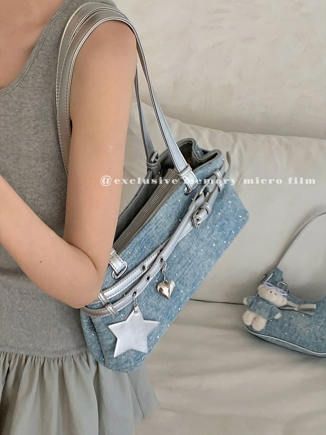 Women's Niche High Sense Denim Baguette Versatile Underarm Bag