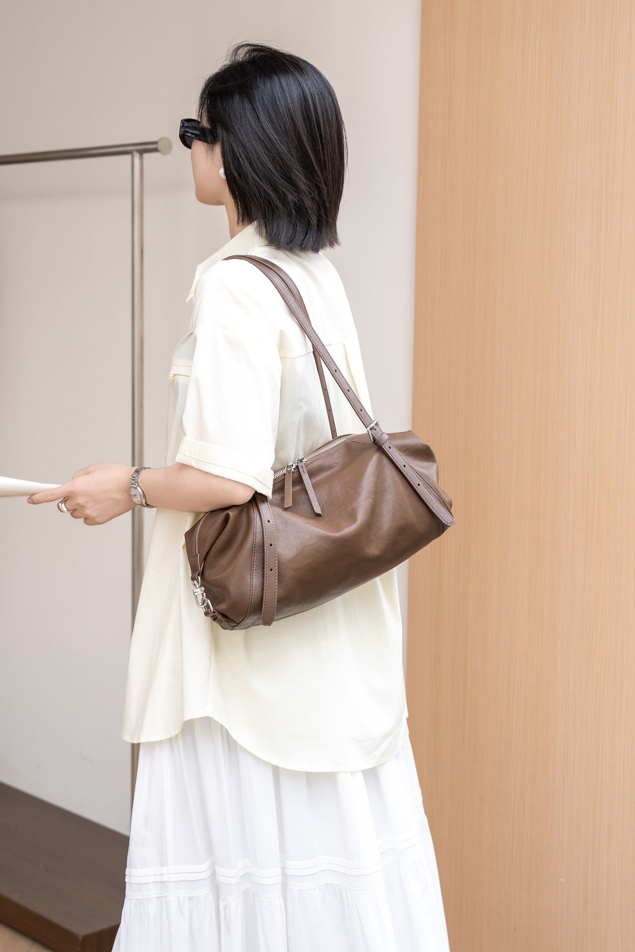 Design Vegetable Tanning Leather Fashion Relaxed Retro Baguette Large Capacity Bags