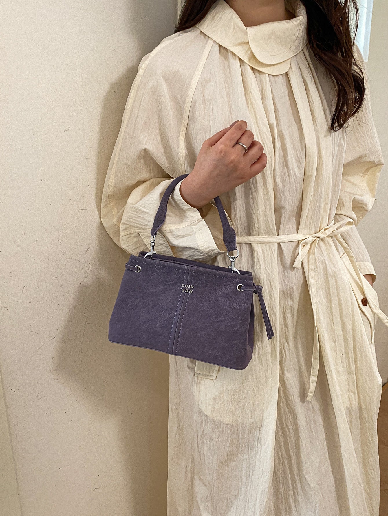 Popular Versatile Women's Niche Portable Pillow Bucket Bags