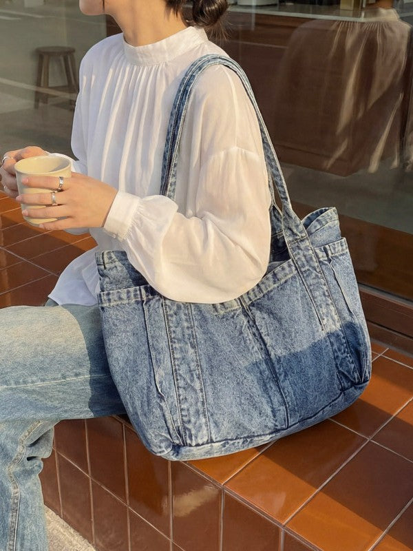 Large Capacity Retro Easy Matching Commuter Western Tote Bag
