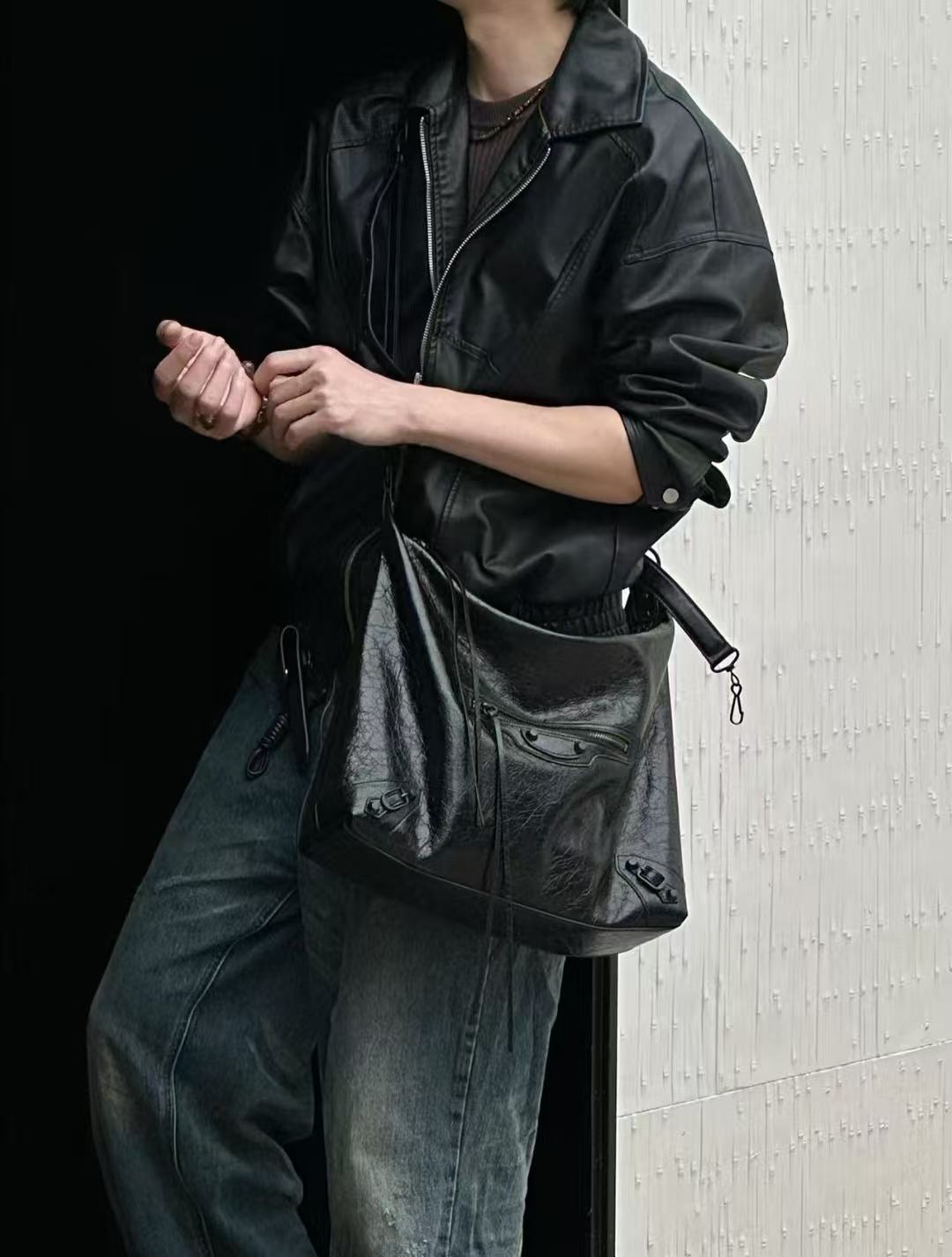 Spring Wear Rivet Punk Cool Leather Motorcycle Tote Bag
