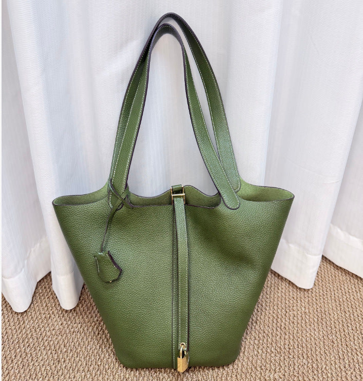 Women's Portable Classic Genuine Leather Vegetable Basket Lychee Pattern Simple Latch Women's Shoulder Bag