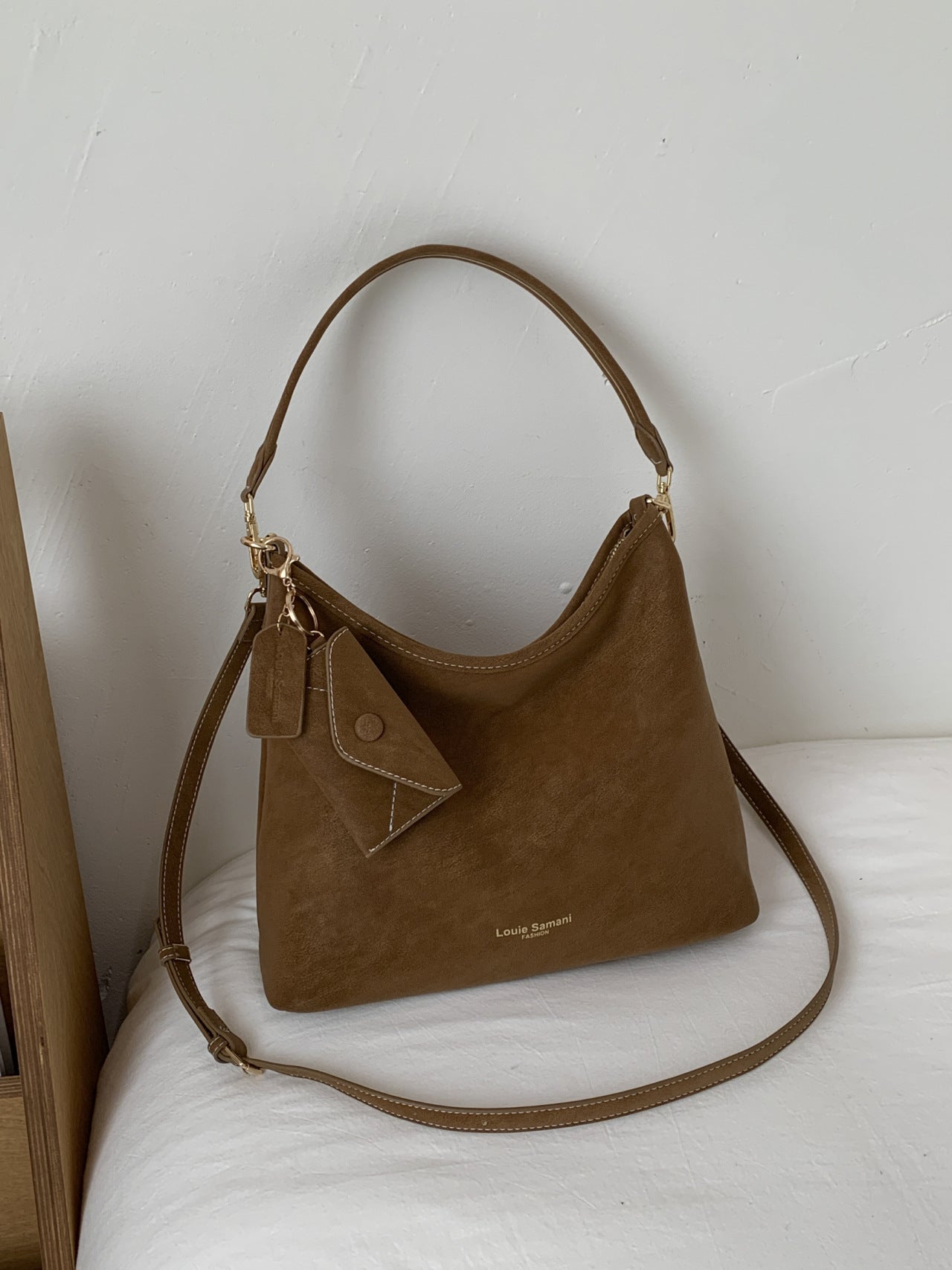 Women's Large Capacity Underarm Fashion Retro Women's Shoulder Bag
