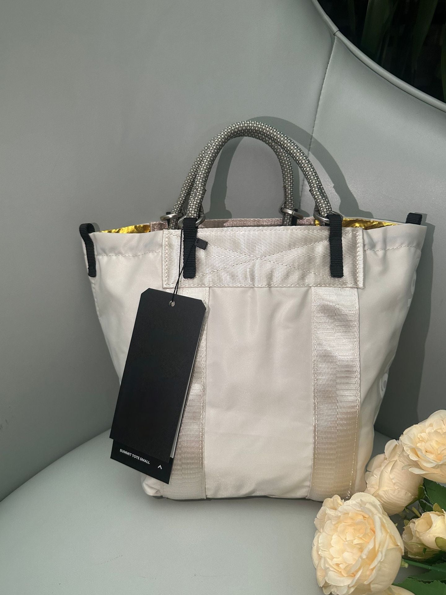 Drawstring Color Matching Large Capacity Folding Waterproof Commute Tote Bag