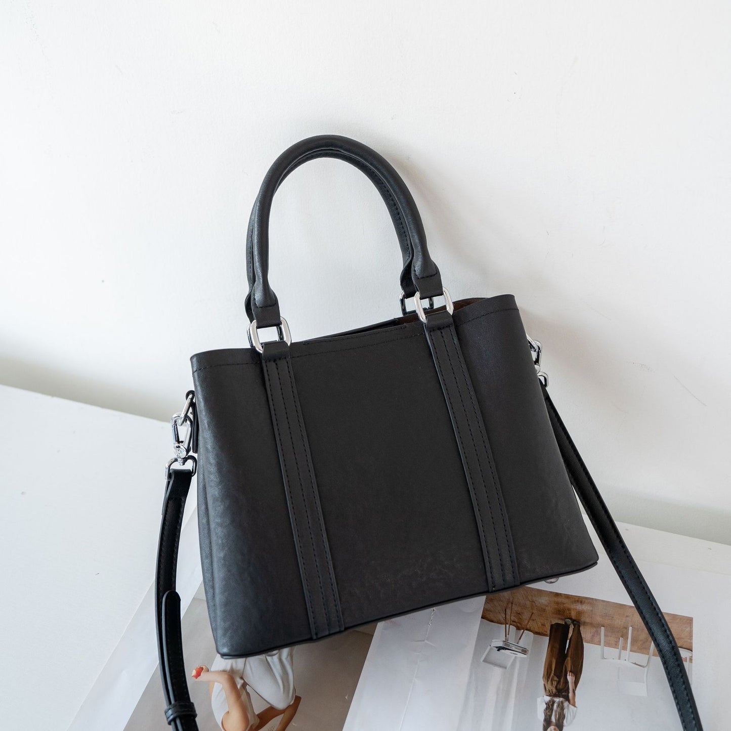 Women's Vegetable Tanned Leather Cow Portable Fashion Commuter Practical Women's Handbag
