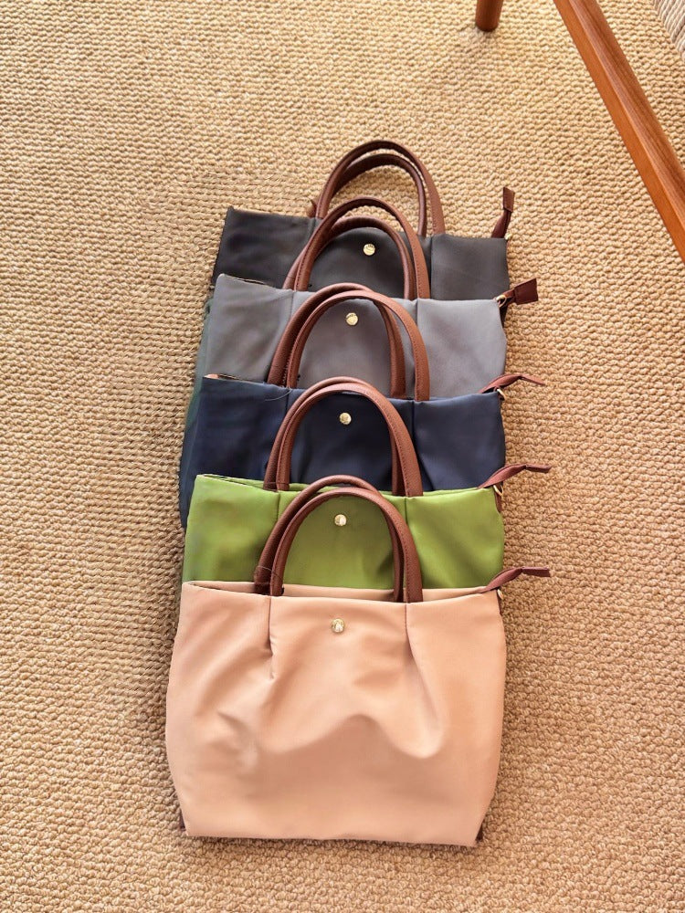 Le Waterproof Nylon Large Capacity Commuter Tote Bag