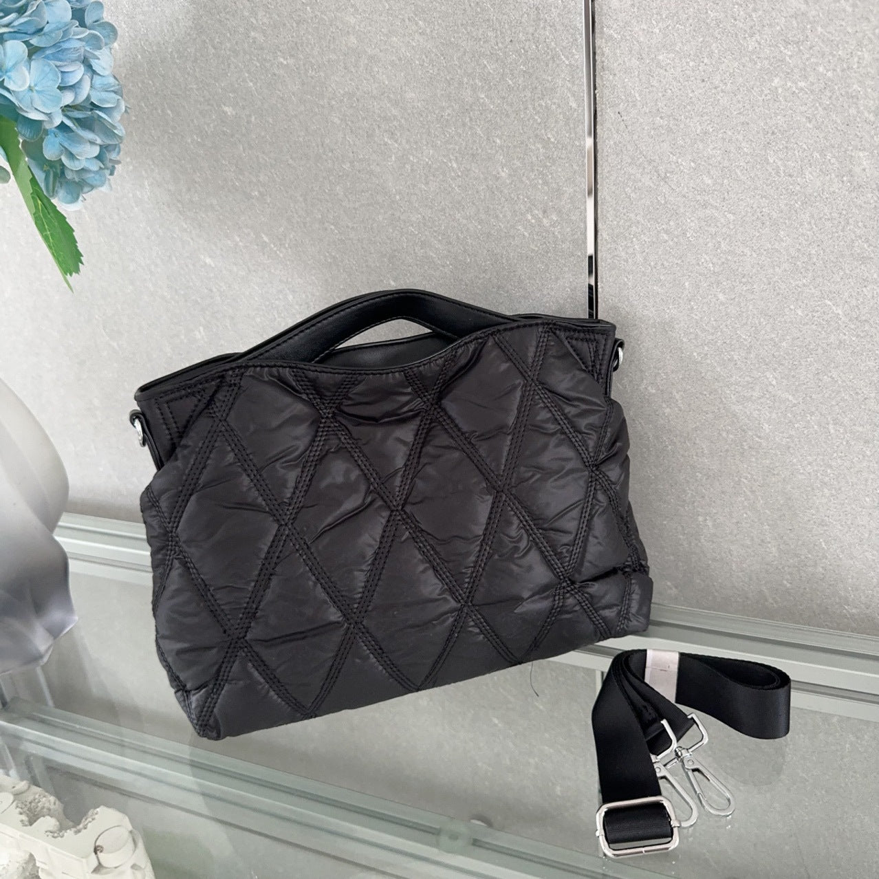 Embroidery Thread Diamond Quilted Retro Easy Matching Commuter High Women's Shoulder Bag