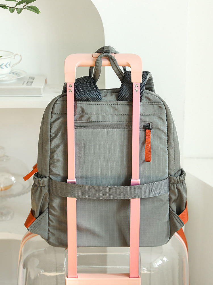 Large Capacity Lightweight Waterproof Exercise Couple Leisure Backpack