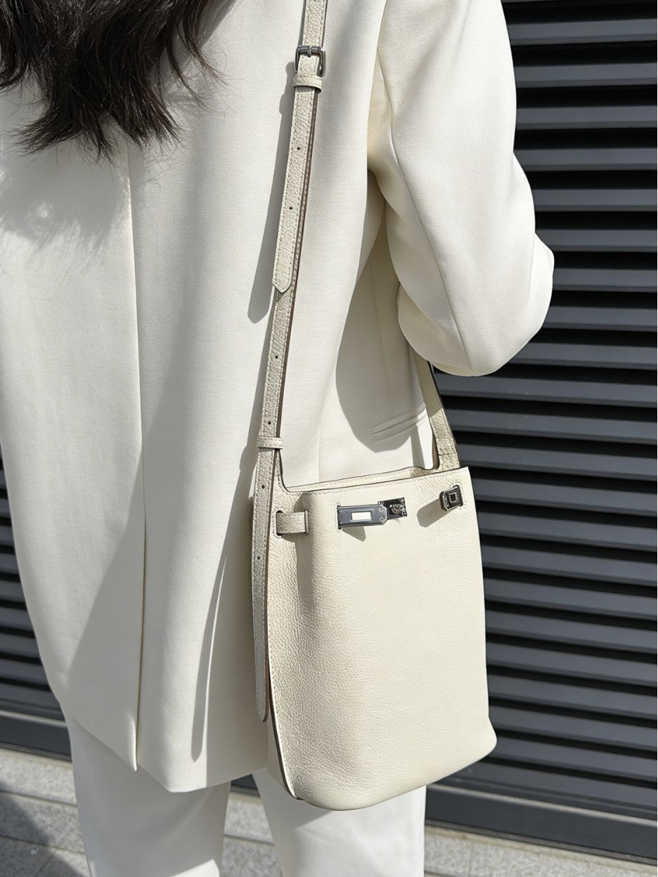 Women's High-grade First Layer Cowhide Kelly Large Bucket Bags