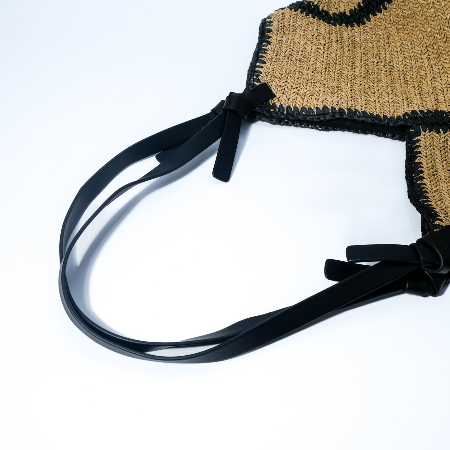 One Straw High Sense Woven Black Edge Large Capacity Tote Bag