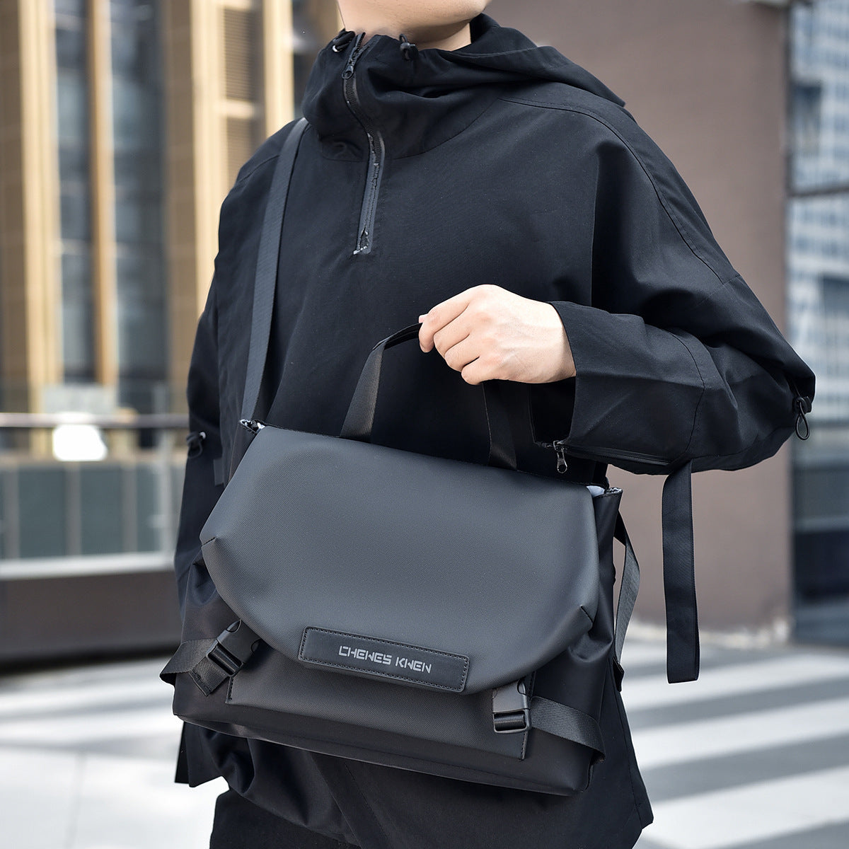 Men's Waterproof Business Portable Trip High-grade Men's Messenger Bag