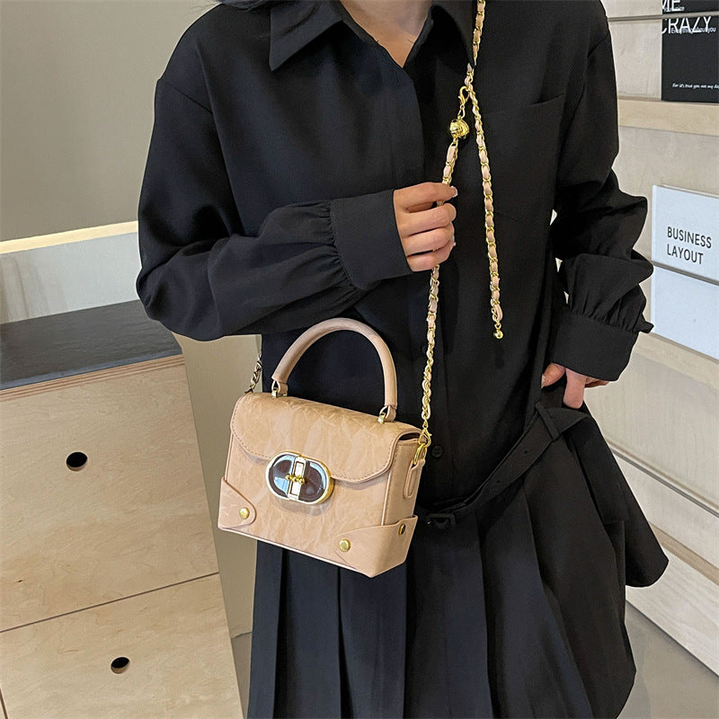 Women's Popular Contrast Color Portable Textured Women's Shoulder Bag