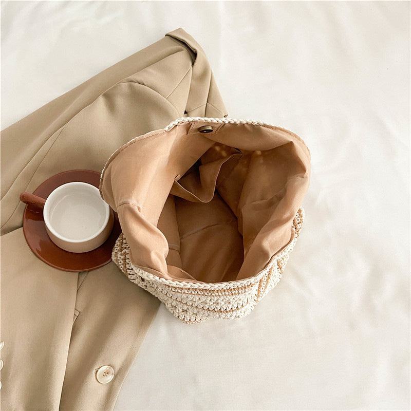 Women's Large Capacity Commuter Woven Summer Retro Hollow Knitted Loose Tote Bag
