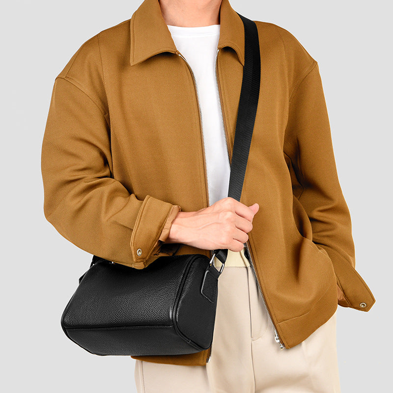 Men's First Layer Cowhide Simple Advanced Feeling Tong Leisure Men's Messenger Bag