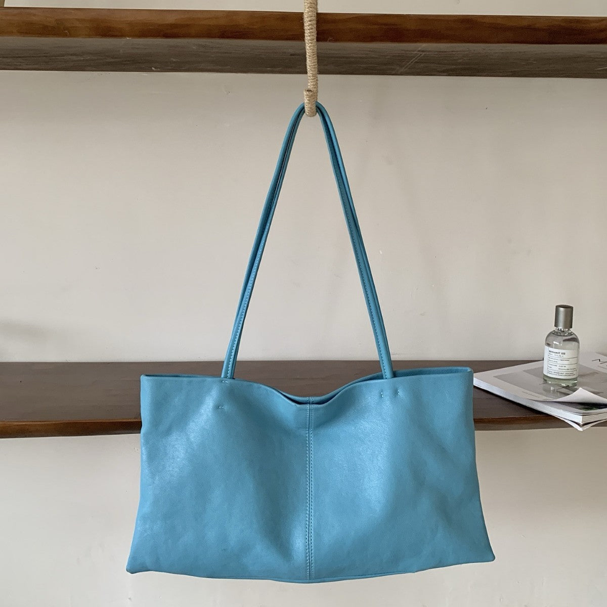 Minimalist Sheepskin Solid Color Large Capacity Fashion Tote Bag