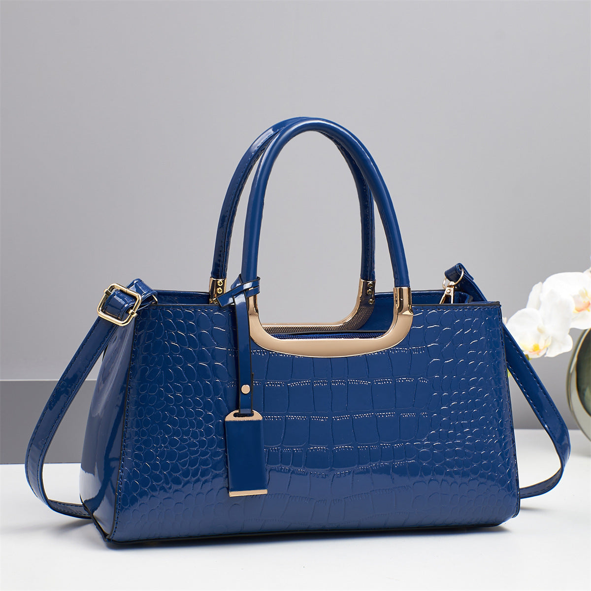 Women's Elegant Large Capacity Fashionable Mother High Handbags