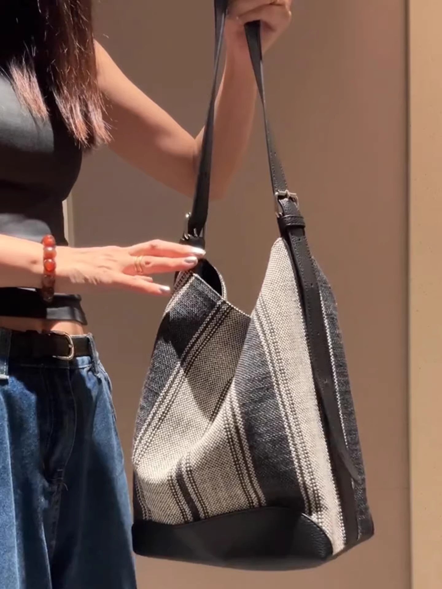 Women's Vintage Stripe Light Luxury Minority High-grade Women's Messenger Bag