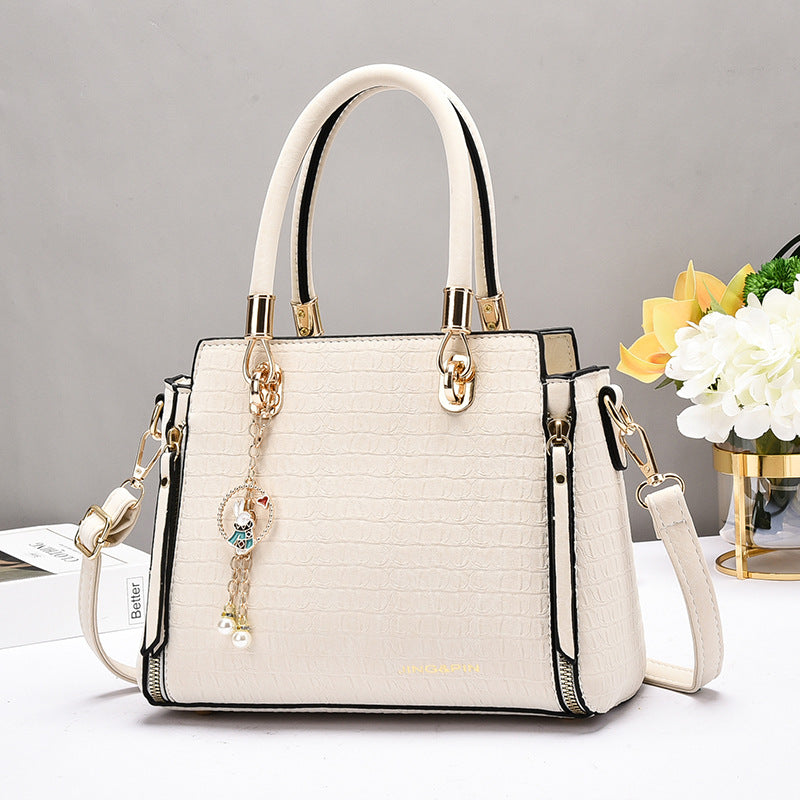 Women's Niche Fashion Large Capacity Portable Women's Shoulder Bag