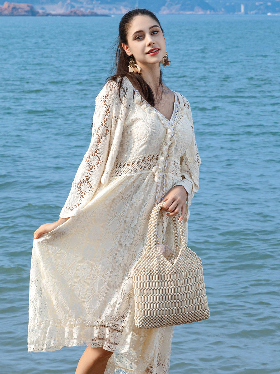 Women's Vacation With Wooden Beads Decoration Hand-woven Women's Handbag