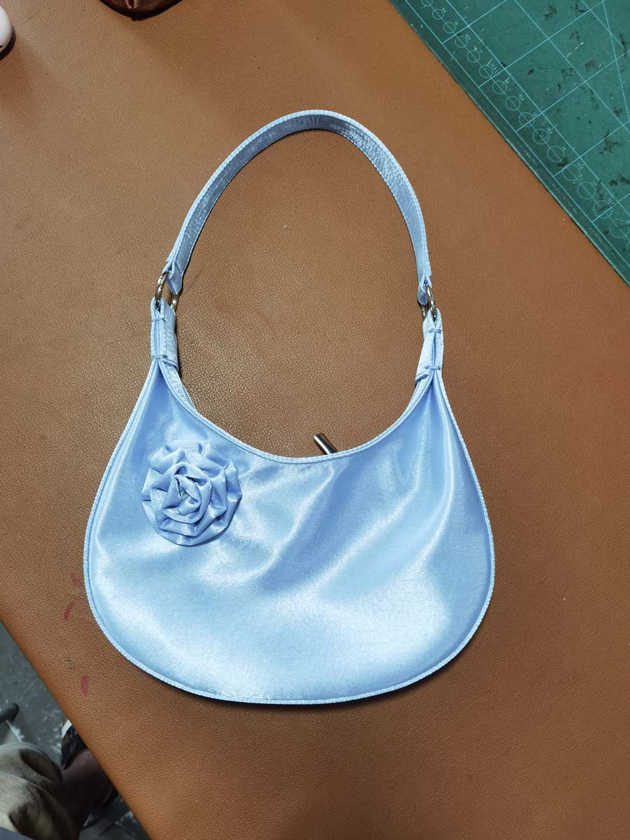 Women's Niche Satin Rose Flower Selenodont One High Sense Underarm Bag