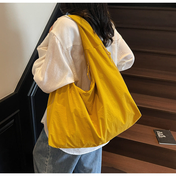 Women's Versatile Large Capacity Commuter Fashion Canvas Women's Shoulder Bag