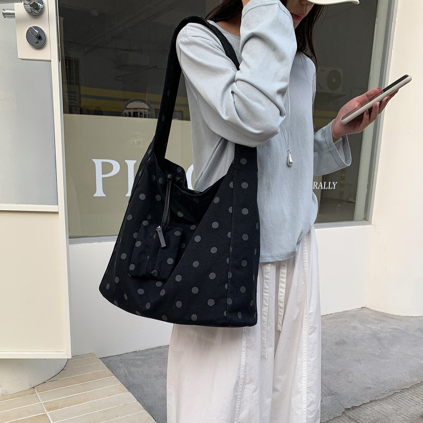 Women's Korean Polka Dot Canvas Idle Style Design Large Women's Shoulder Bag
