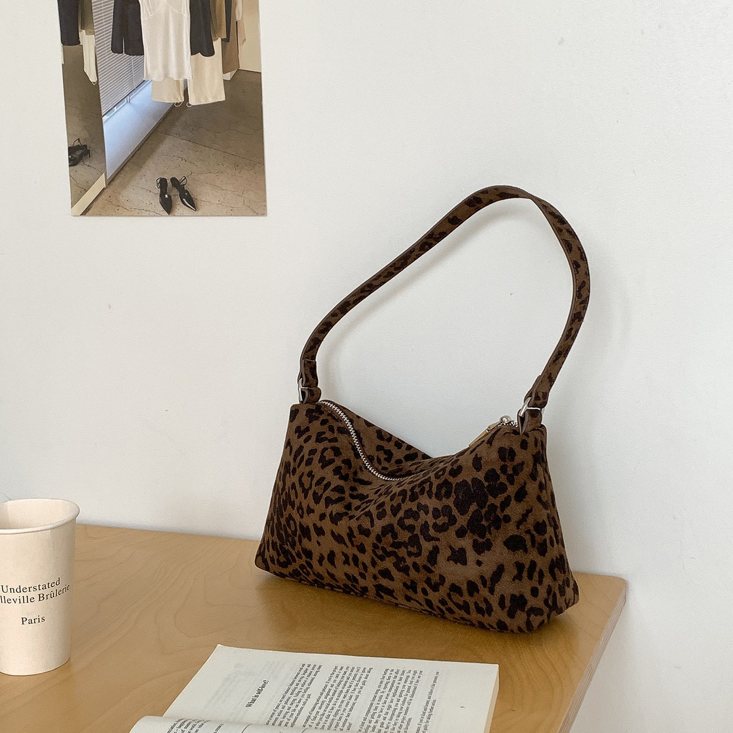 Korean Style Daily Commuter Solid Color Suede Women's Shoulder Bag
