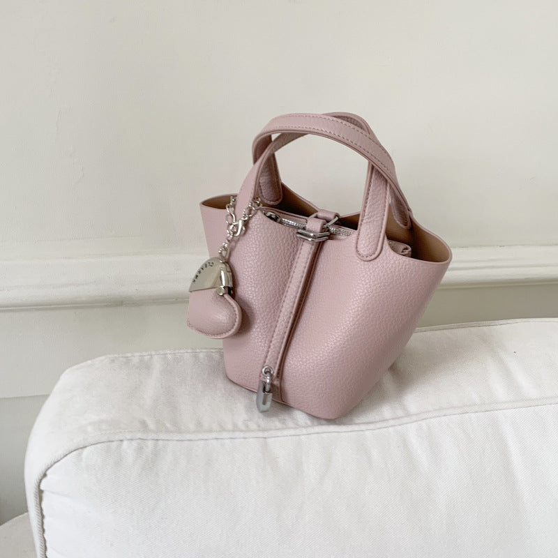 Lychee Pattern Vegetable Basket Large Capacity Commuter Fashionable Classic Western Bucket Bag