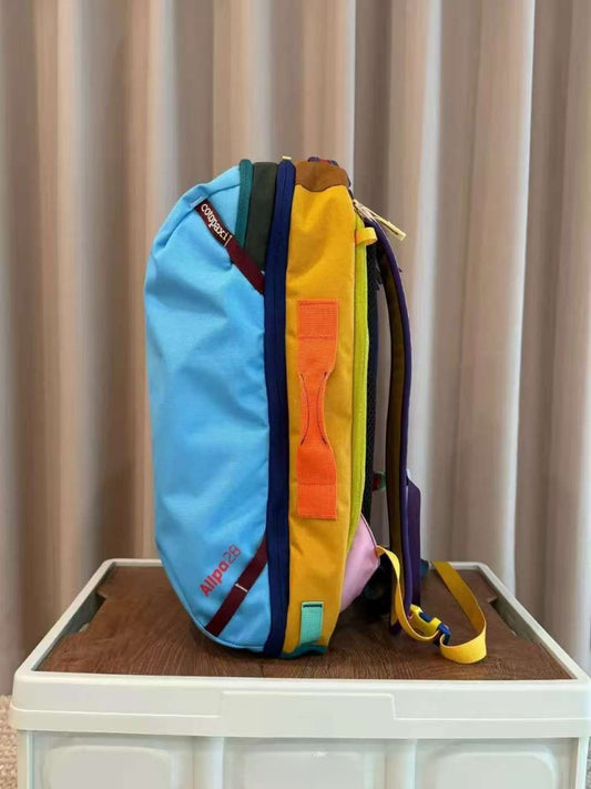 Alpaca Dopamine Contrast Color Large Capacity Sports Backpack