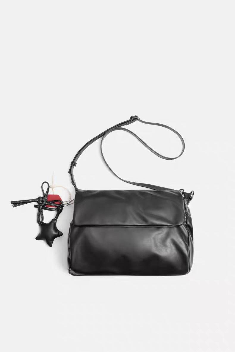 Women's & Men's Leather Flip Large Capacity Hobo Men's Messenger Bag
