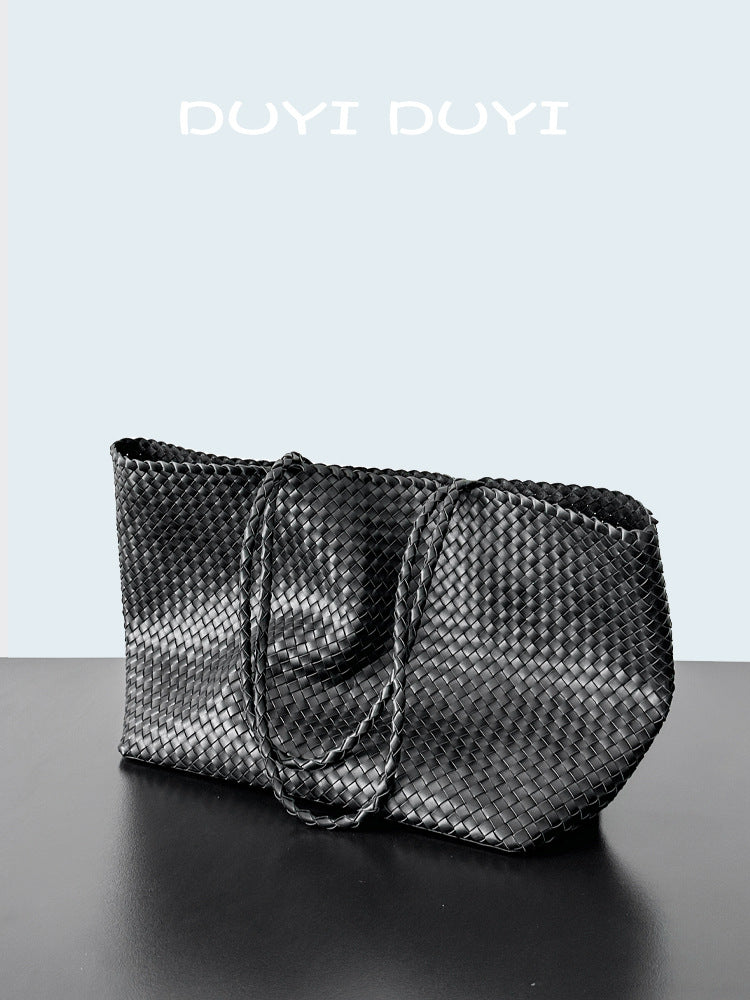 Women's Affordable Luxury Fashion Tide Hand-woven Short-distance Travel Bags