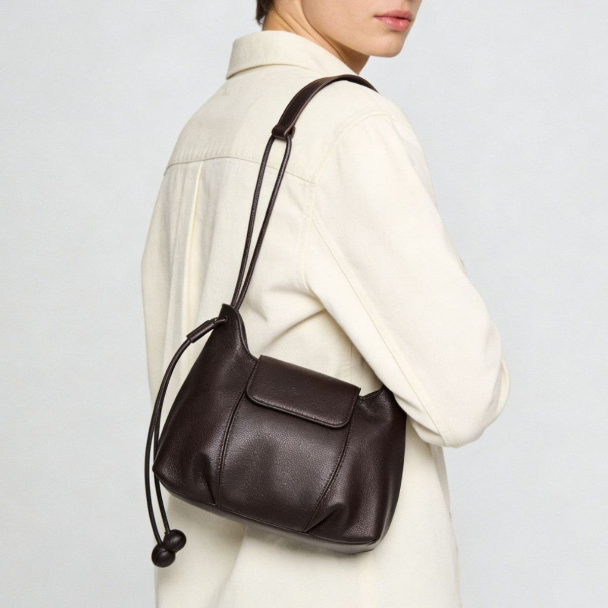 Women's Cowhide Retro Pumpkin High Sense Soft Women's Messenger Bag