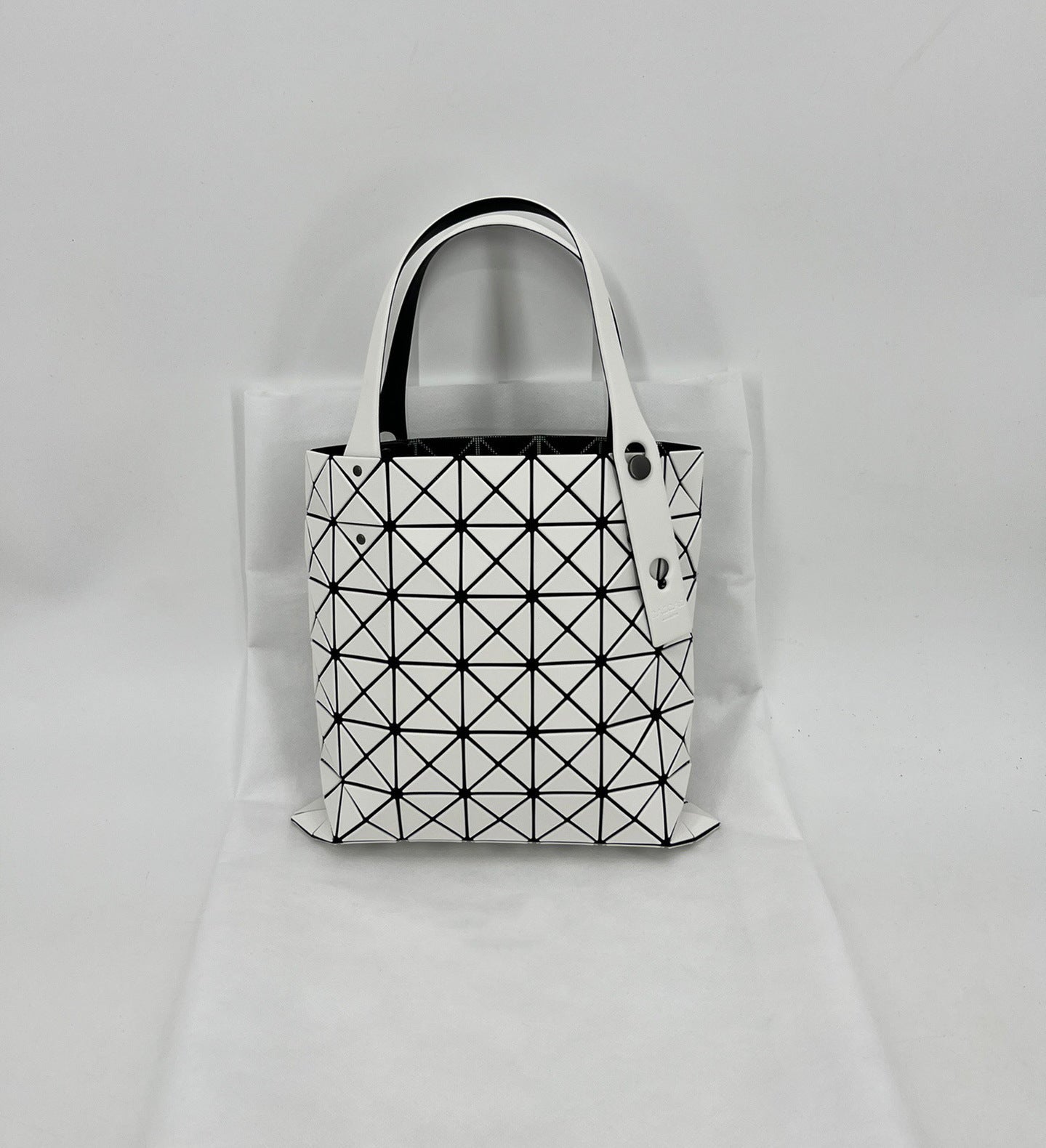 Women's Rhombus Seven Cells Matte Metal Color Tote Bag