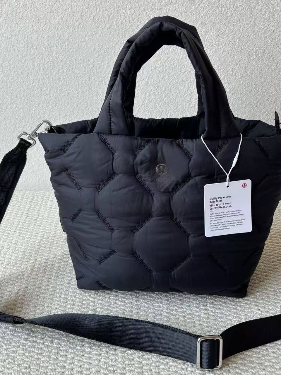 Attractive Stylish Women's Puff Letter Mini Underarm Bag