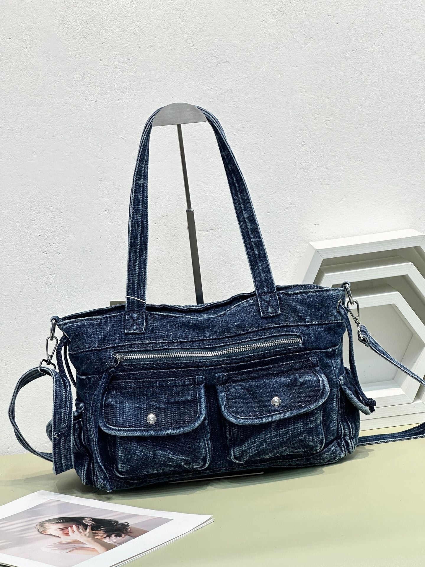 Women's Washed Denim American Retro Distressed Fashion Shoulder Bags