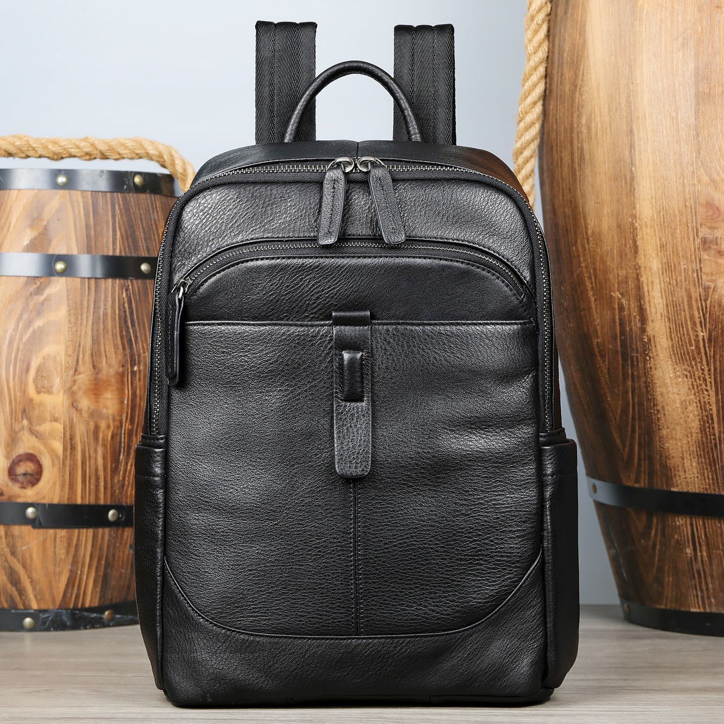 Men's Leather First Layer Cowhide Waterproof Computer Leisure Backpack