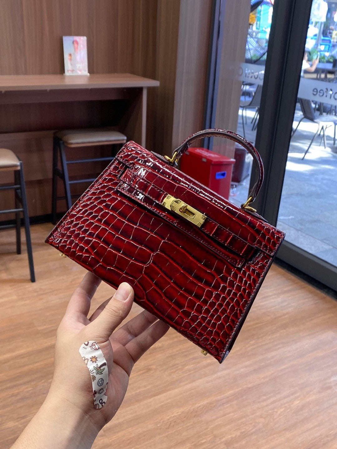Popular Second Generation Crocodile Pattern Platinum Women's Shoulder Bag