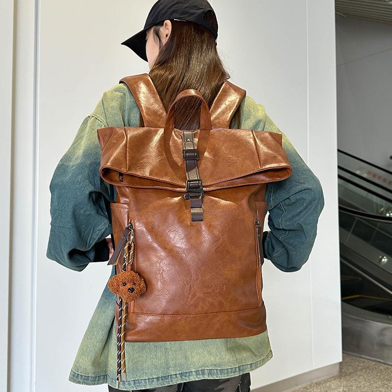 Men's Large Capacity Curved Edge Korean Style College Class Leisure Backpack