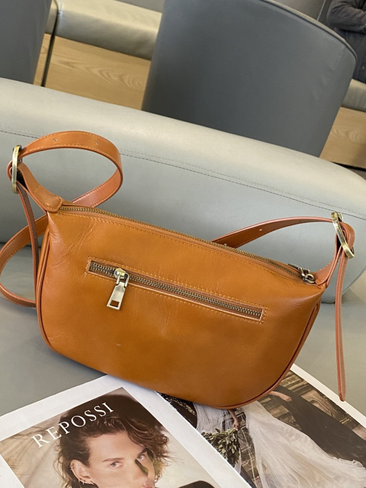 Women's Genuine Leather Fashion Underarm Dumpling Retro Commuter Female Bucket Bag