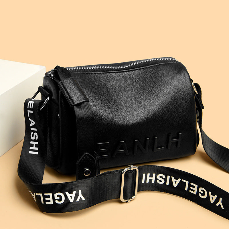 Leather Letter Korean Fashion Broadband Underarm Toe Cover Women's Messenger Bag