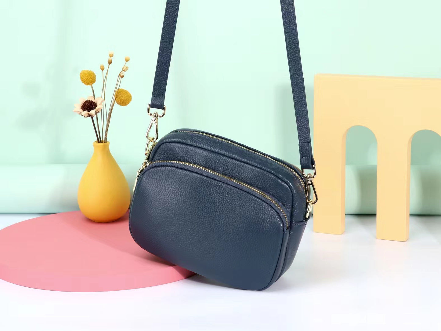 Women's Genuine Leather Soft First Layer Cowhide Women's Shoulder Bag