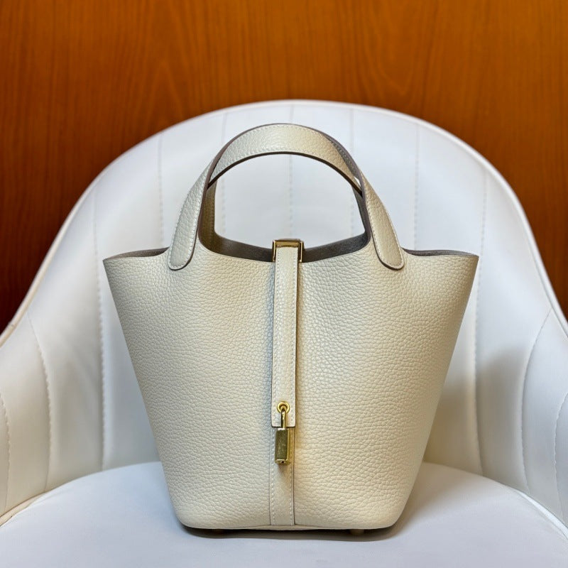 Women's Handmade Wax Line First Layer Cowhide Steel Hardware Vegetable Women's Handbag