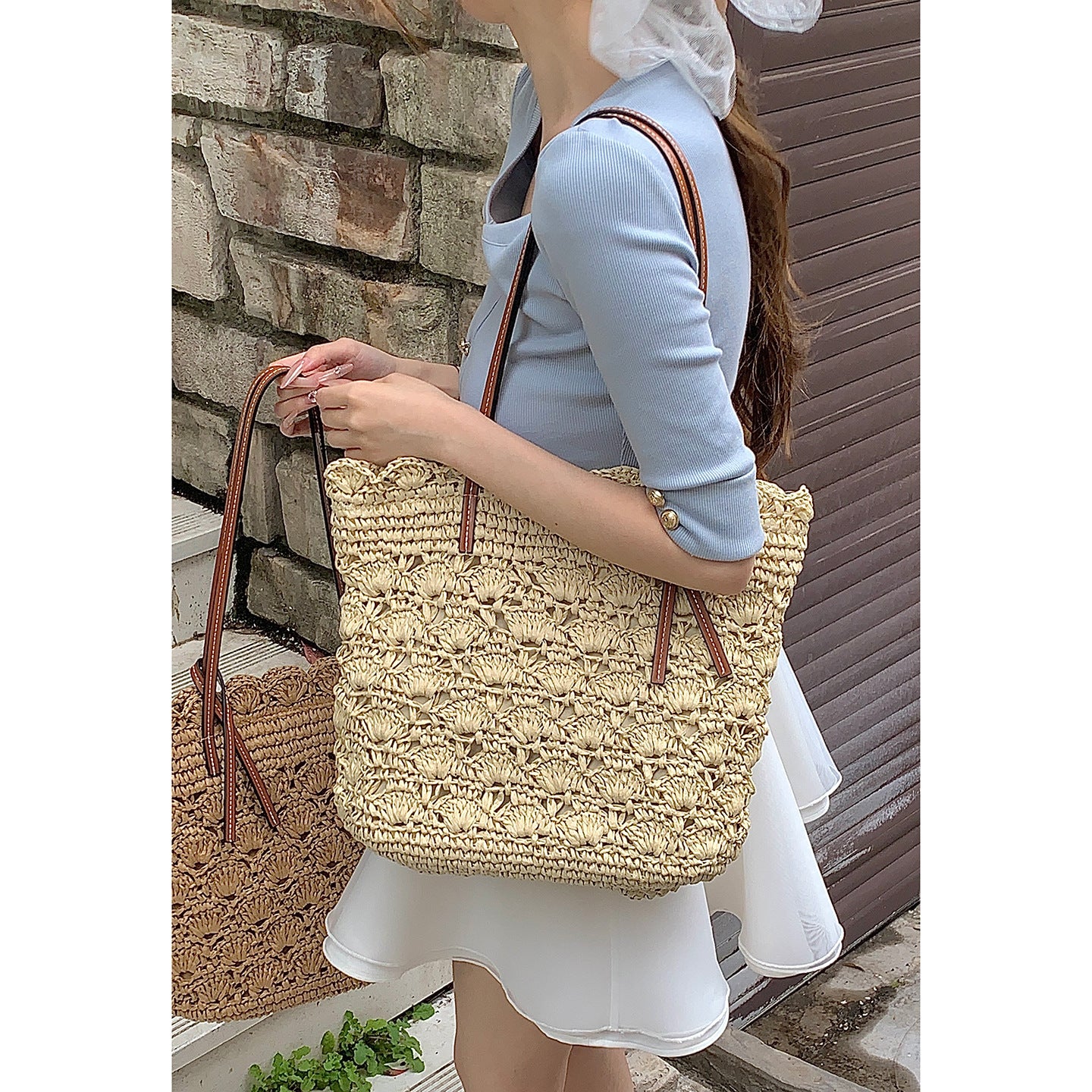 Women's Large Capacity Underarm Straw Simple Hollow Tote Bag