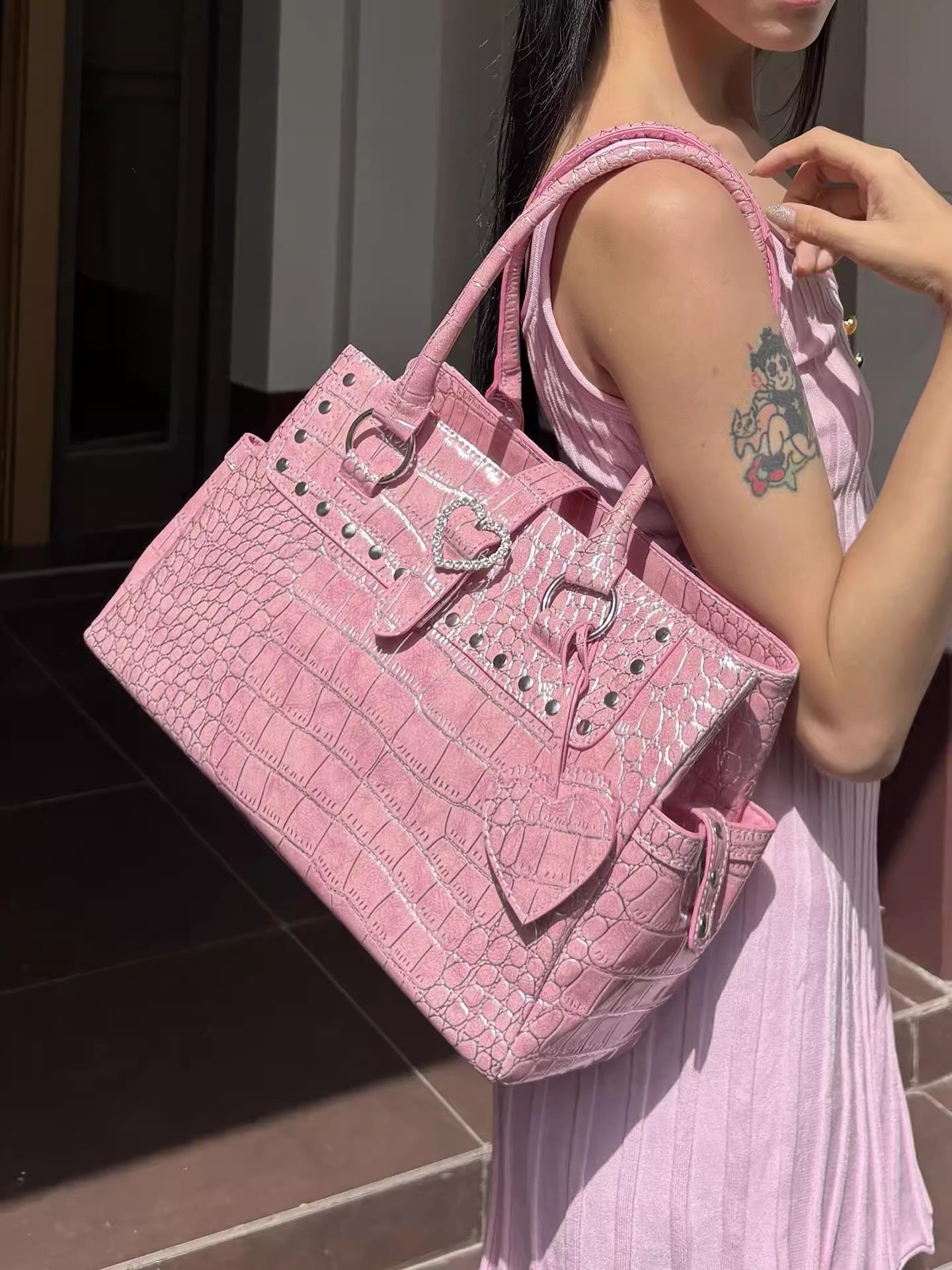 High-grade Crocodile Pattern Large Capacity Portable Female Sweet Cool Women's Shoulder Bag