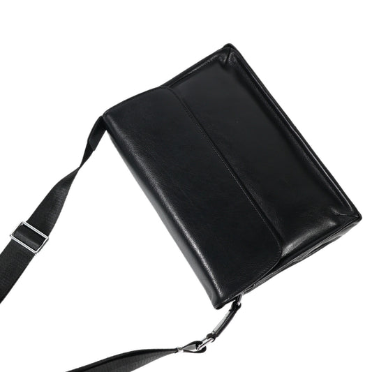 Men's Simple Commute Leather Large Capacity Portable Men's Messenger Bag