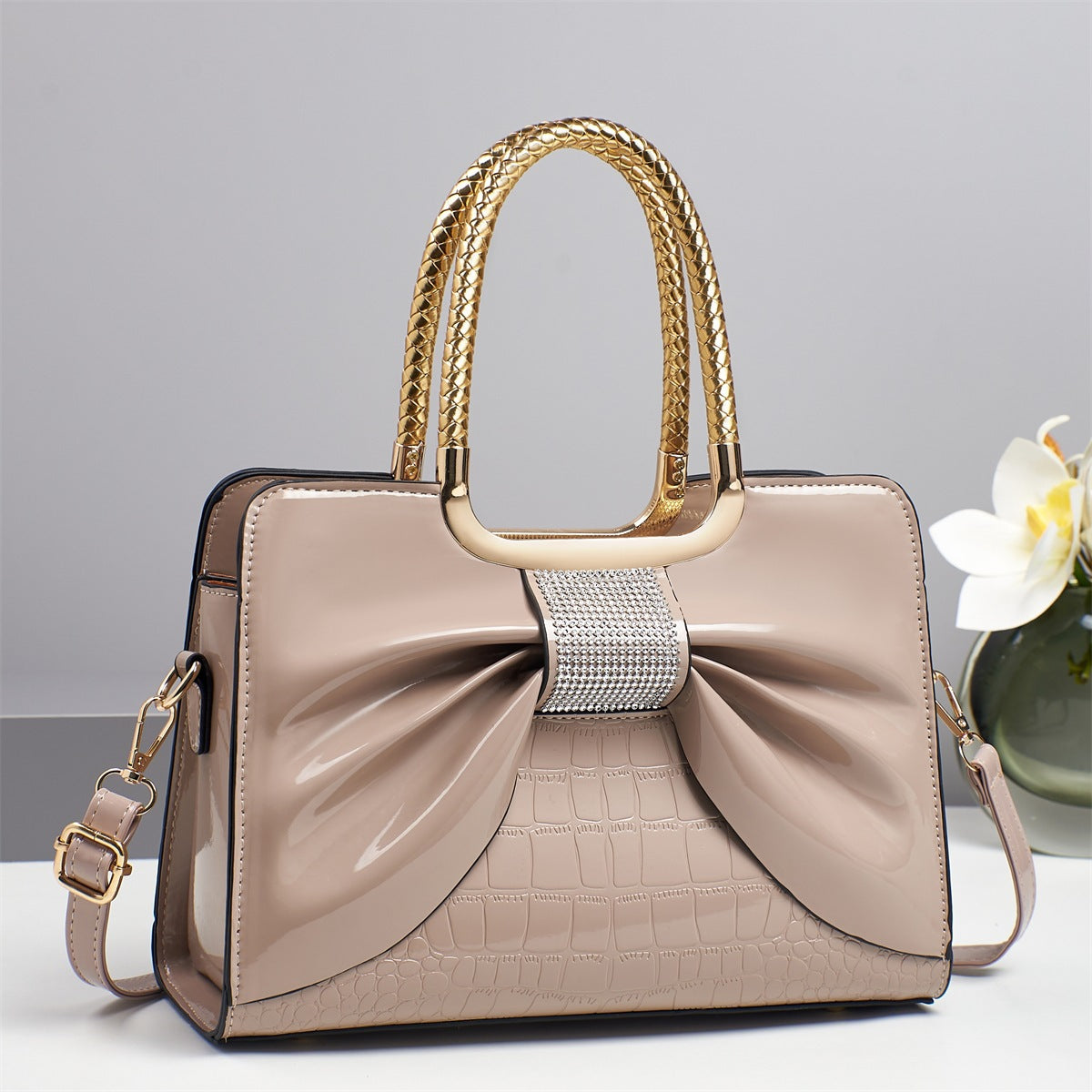 Women's Bow Design Simple Sweet Fashion Commuter Handbags