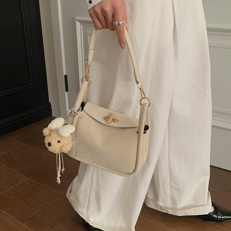 Women's Hot Underarm Spring Light Luxury Minority Design Bags