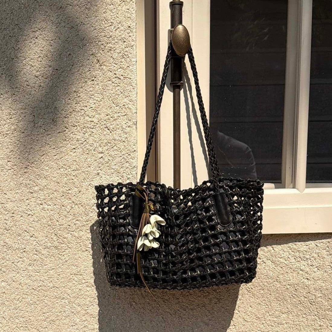 Women's Vegetable Tanning Cowhide Hollow Hand-woven Genuine Leather French Tote Bags